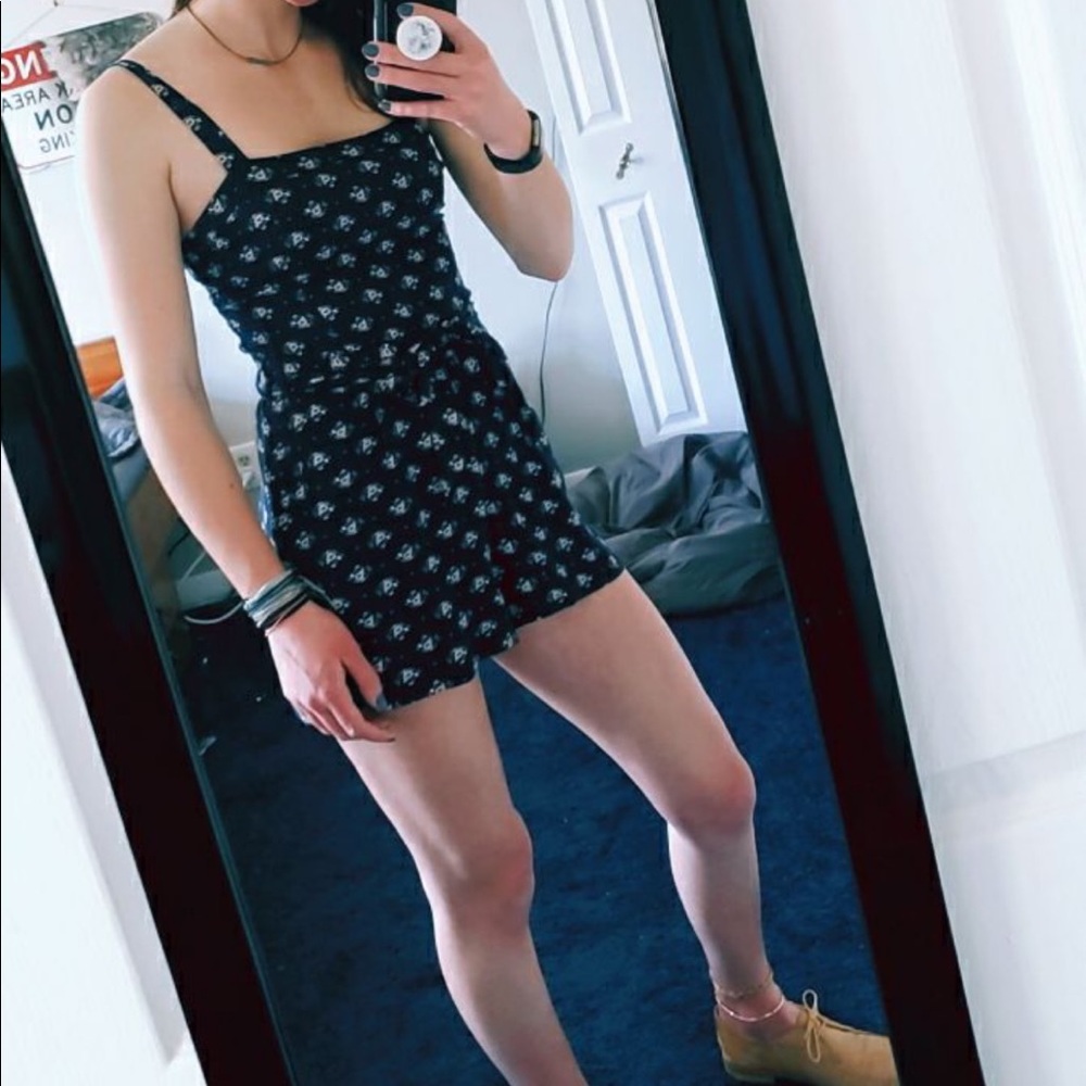 Hollister romper